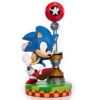 First4Figures - Sonic The Hedgehog: Sonic PVC /Figures (New)